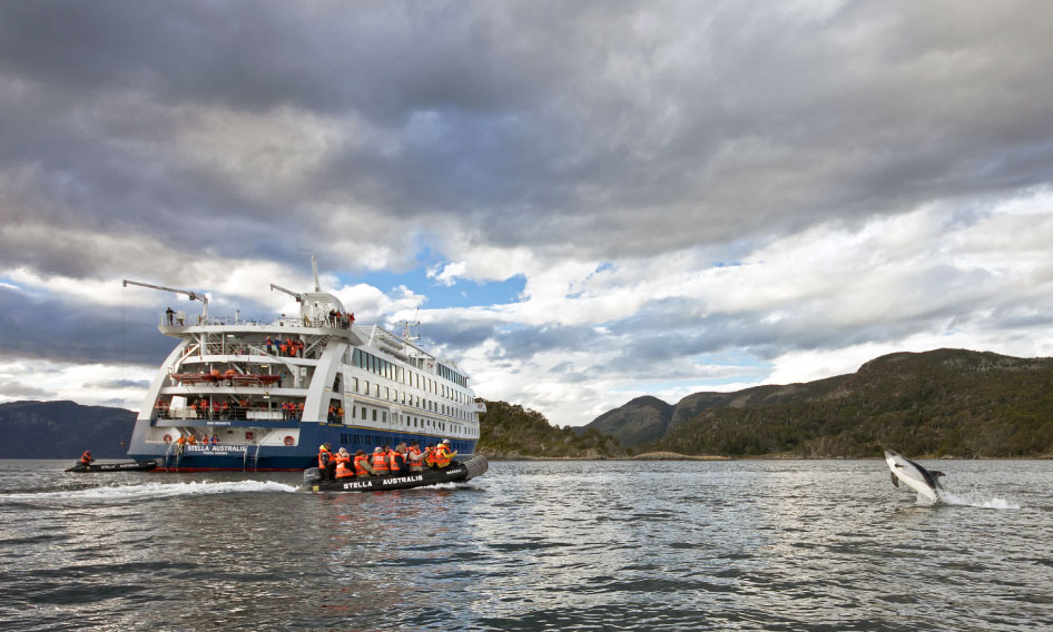australis expedition cruises